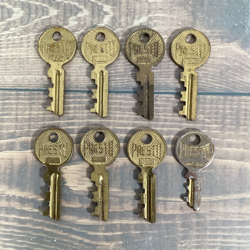 Lot 8 Vintage Presto Keys; Replacement 292 Luggage Suitcase Trunks Jewelry Box
